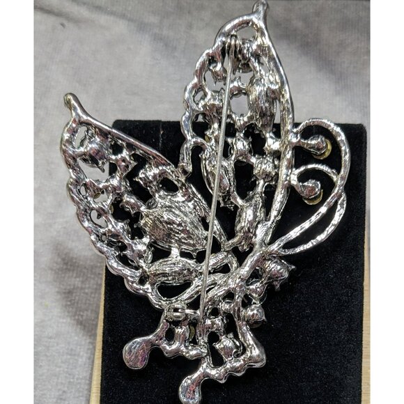 Fairycore Glam Large Embellished Butterfly Brooch - Picture 4 of 4